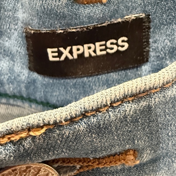 Express Light Blue Distressed Flare Jeans. Size 6R - Picture 2 of 7